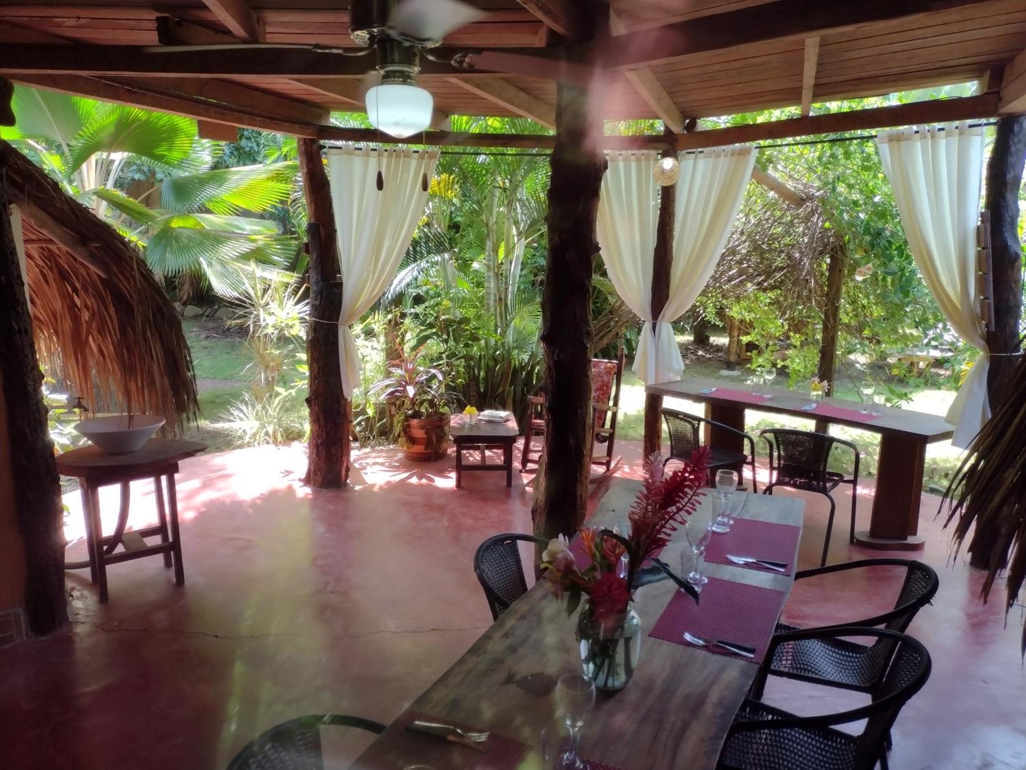 Sexto Sentido Cabanas & Pan Frances Palomino Exterior photo